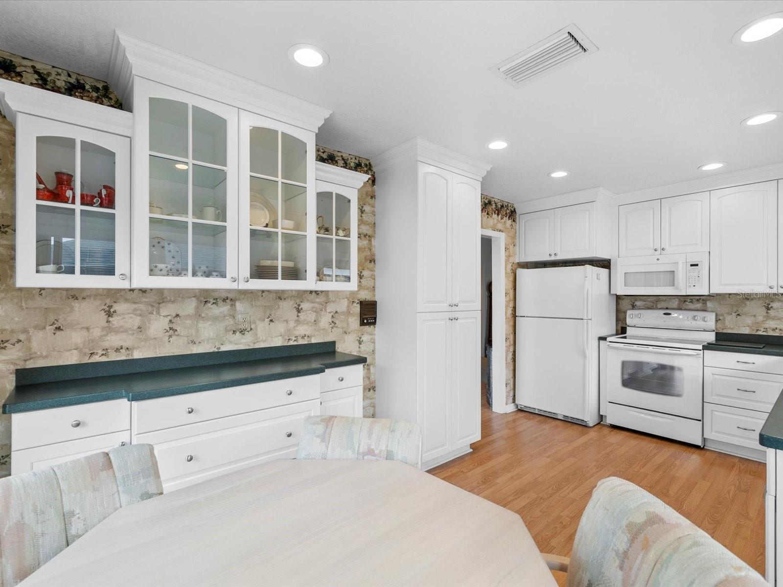 CHASE AT BARDMOOR THE - Residential