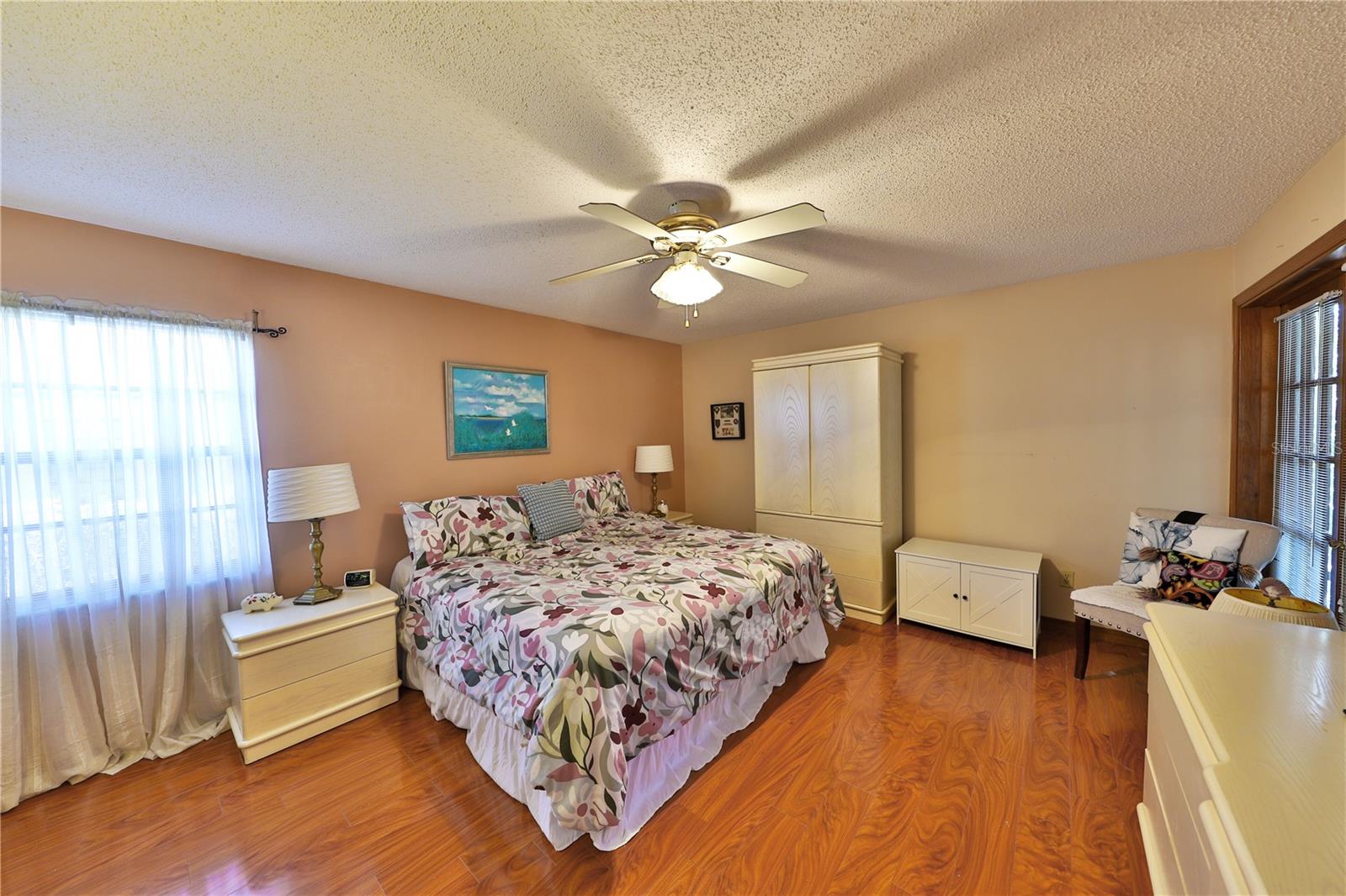 LONGWOOD GREEN - Residential