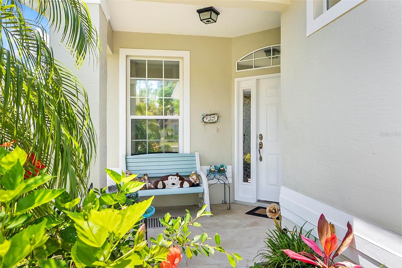 19 RAINTREE CIRCLE