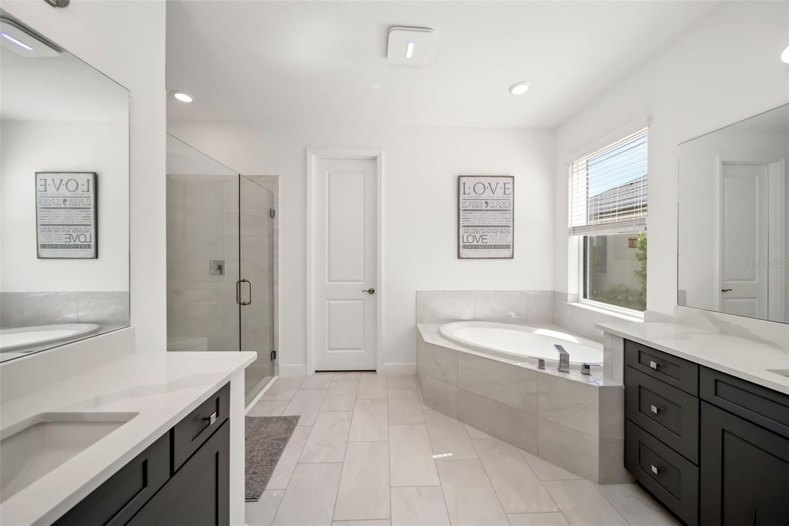 PARK EAST AT AZARIO - Residential