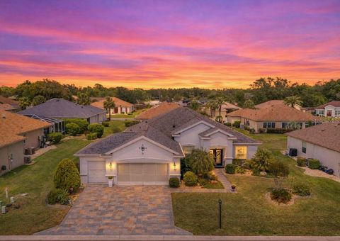 Photo of 9290 SE 120th Loop, Summerfield, FL 34491 (MLS # OM698604)