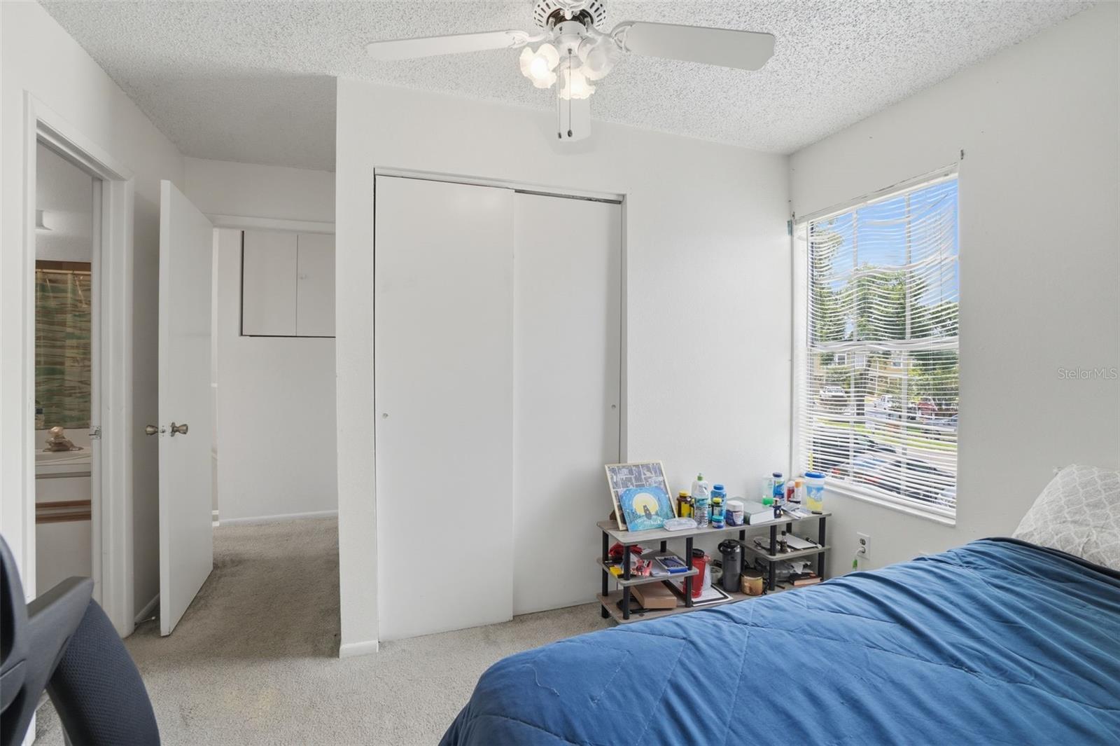 WHISPER LAKES - Residential