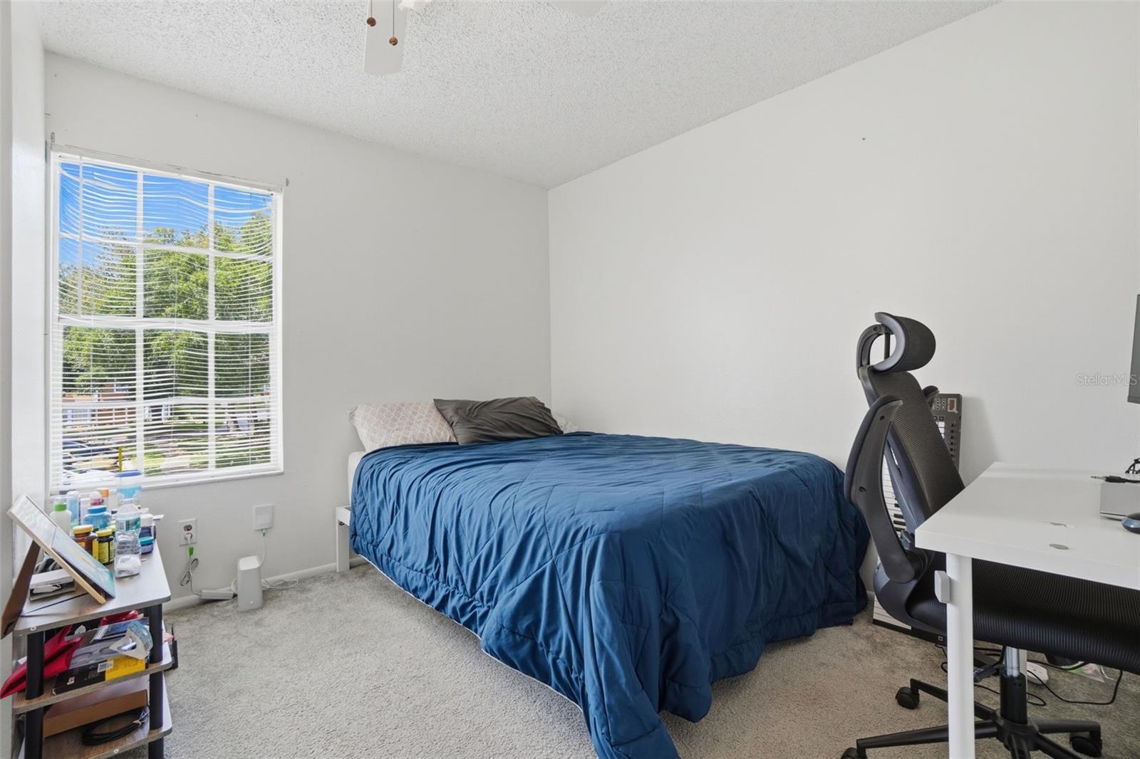 WHISPER LAKES - Residential