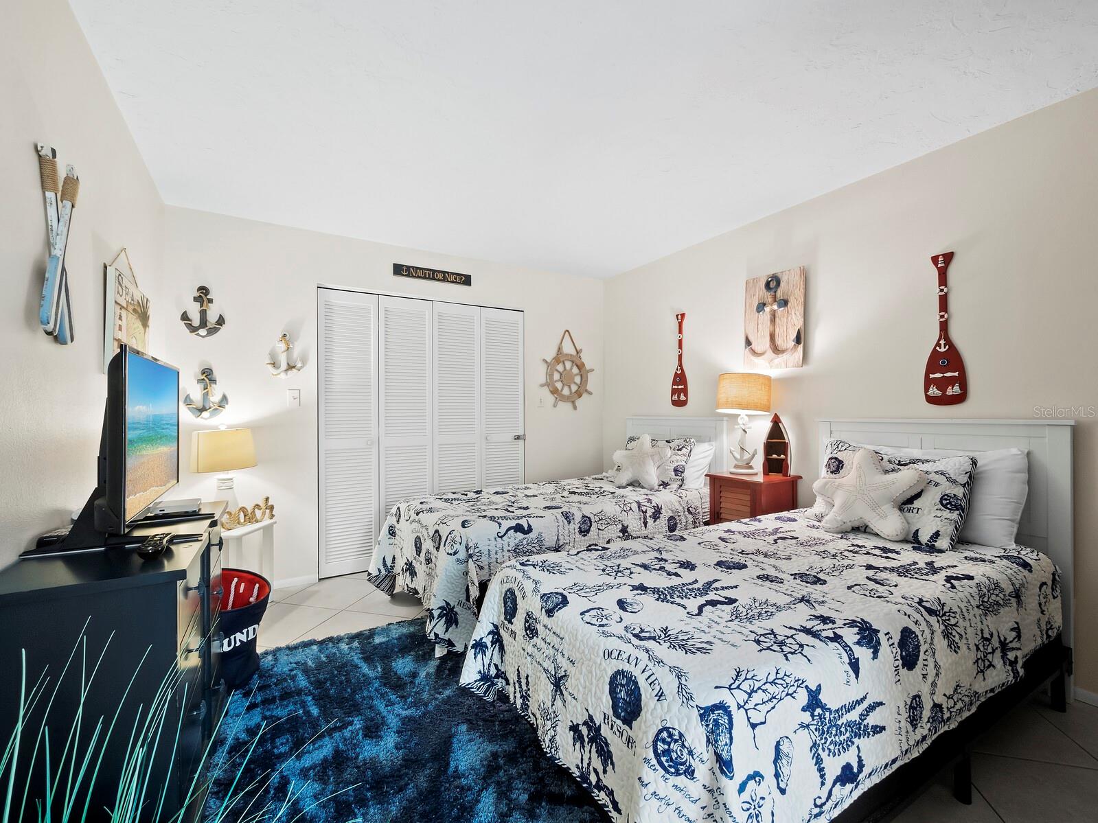 SEAPLACE II - Residential