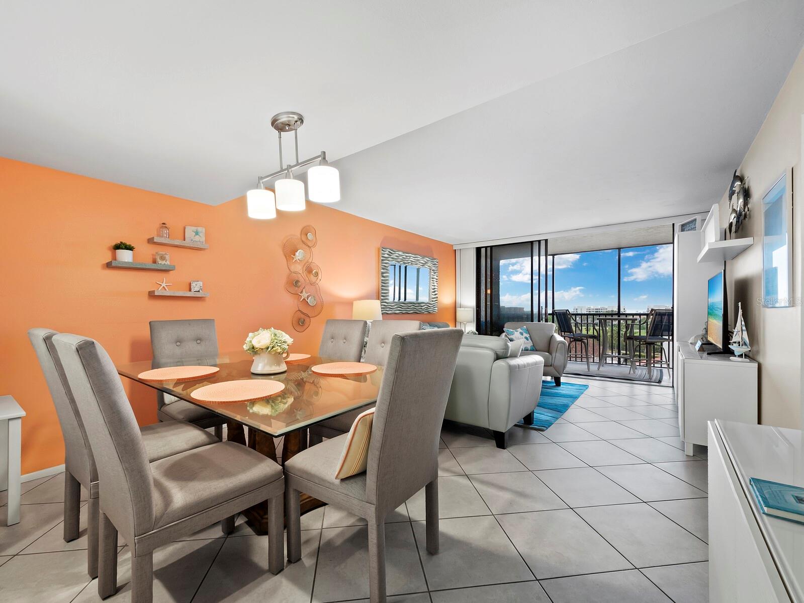 SEAPLACE II - Residential