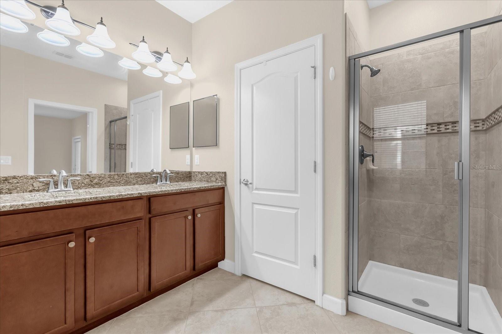 CHAMPIONS CLUB CONDO PH 9 - Residential