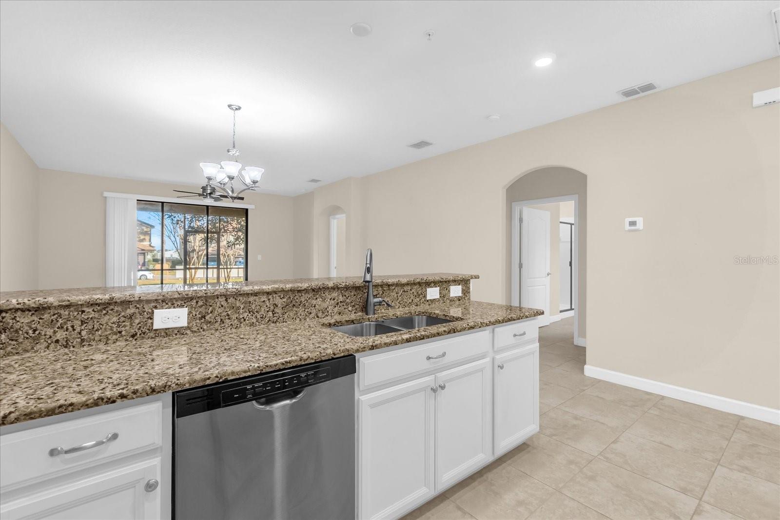 CHAMPIONS CLUB CONDO PH 9 - Residential