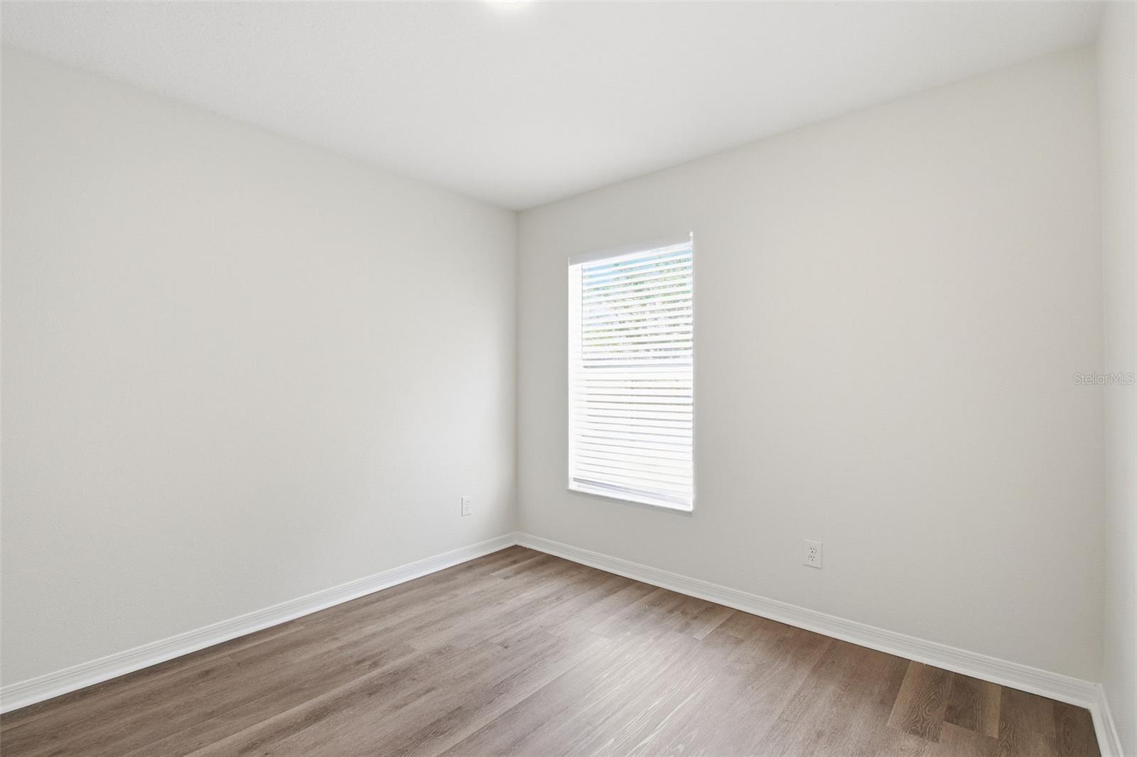 RIVERGLEN UNIT 4 PH 1 - Residential