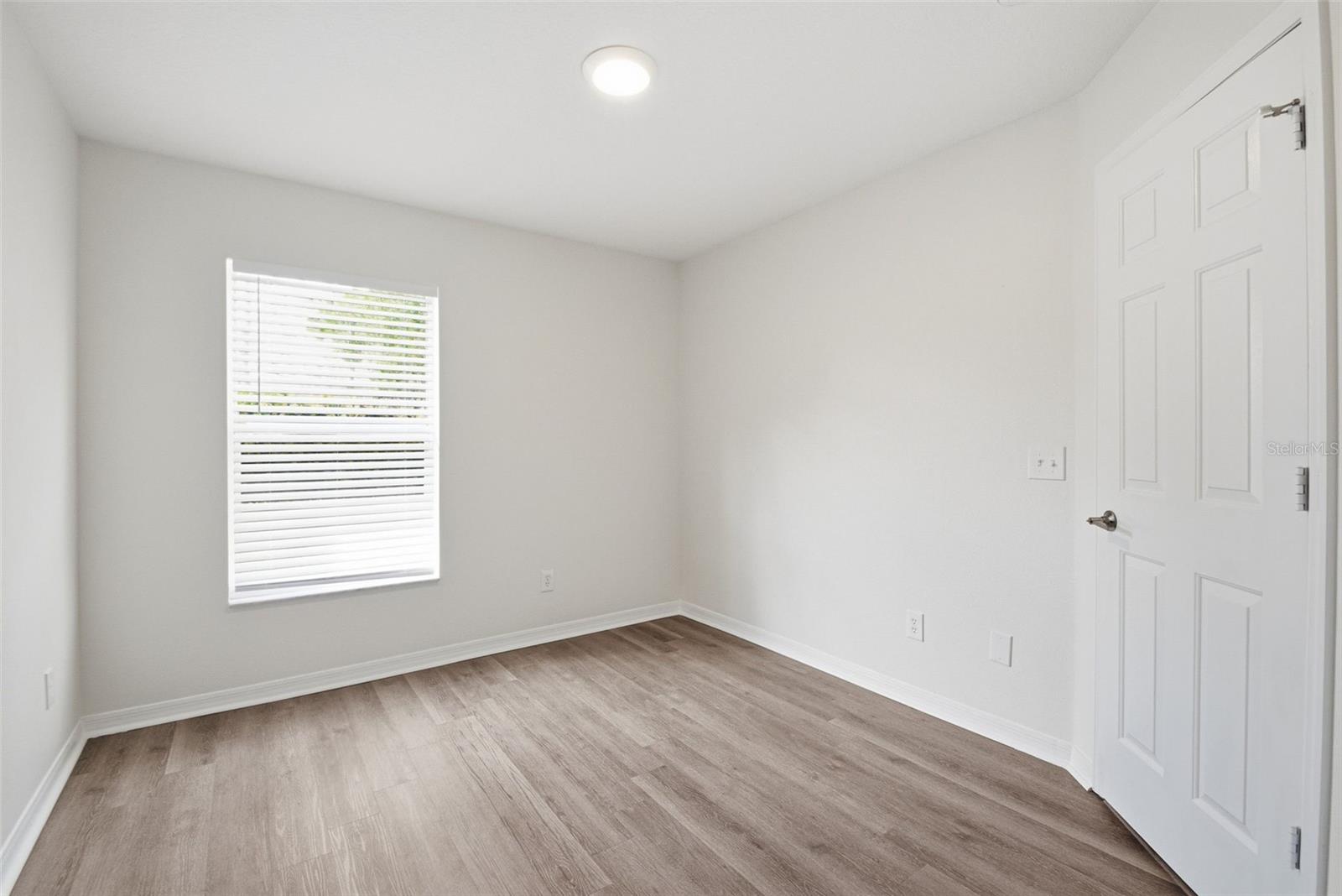 RIVERGLEN UNIT 4 PH 1 - Residential