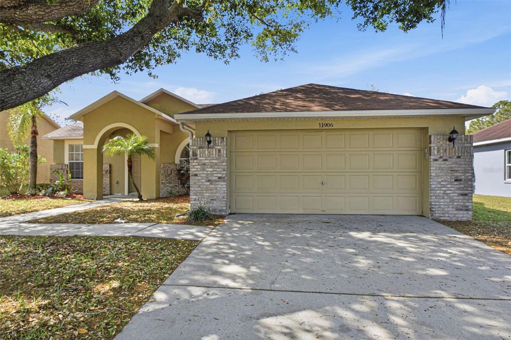 Photo of 11906 Timberhill Drive, Riverview, FL 33569 (MLS # O6396021)