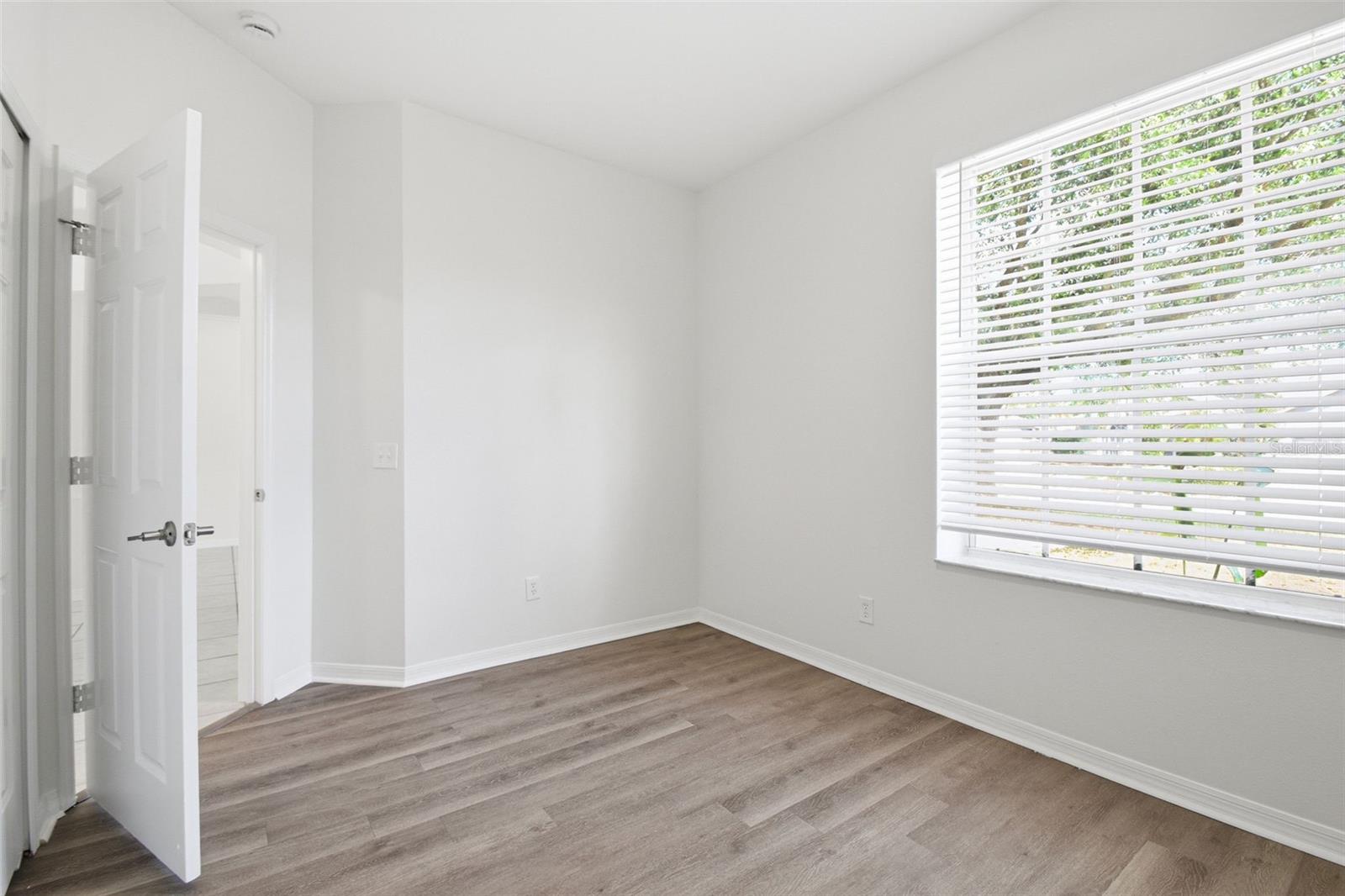 RIVERGLEN UNIT 4 PH 1 - Residential