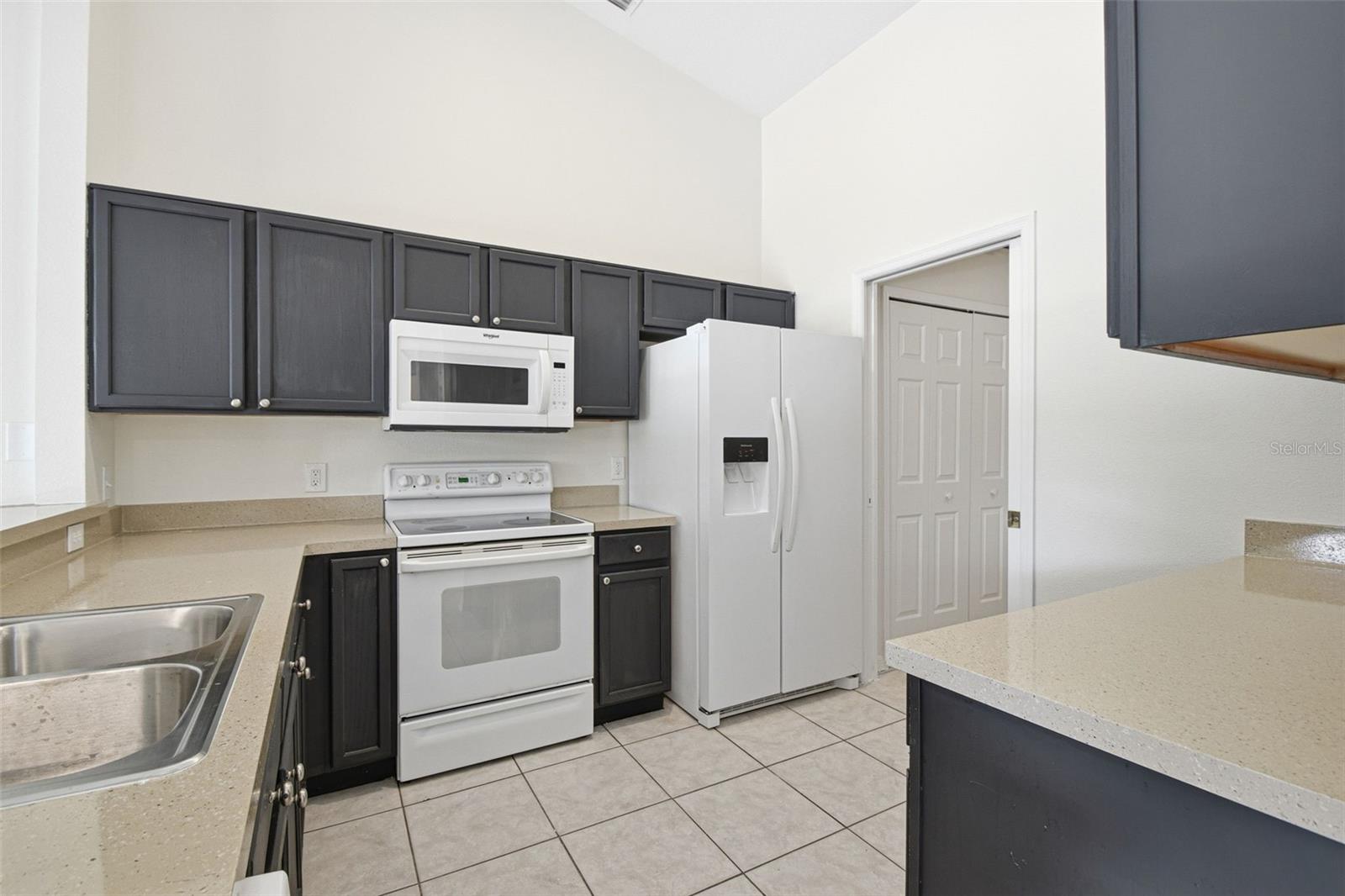 RIVERGLEN UNIT 4 PH 1 - Residential