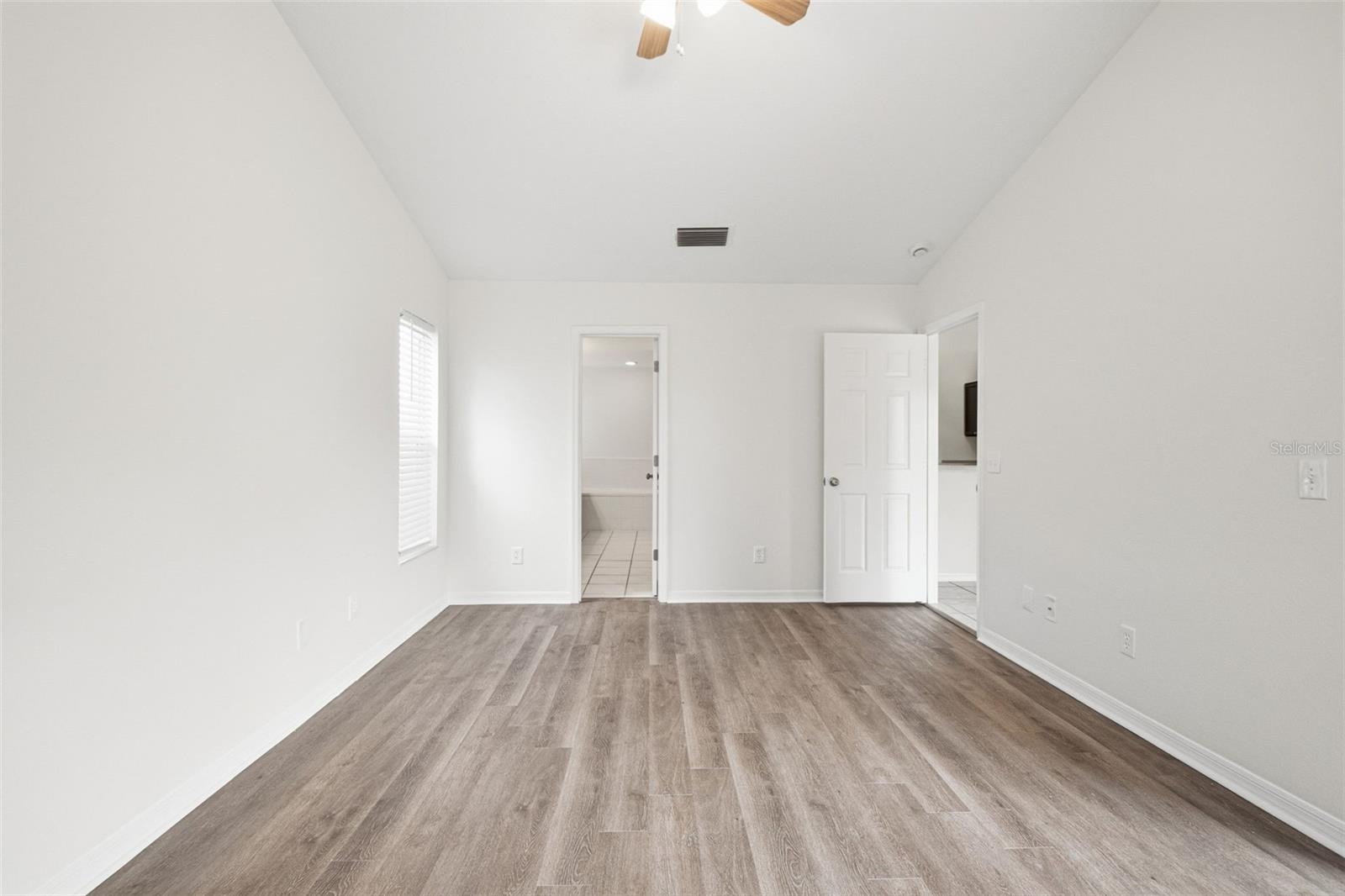 RIVERGLEN UNIT 4 PH 1 - Residential