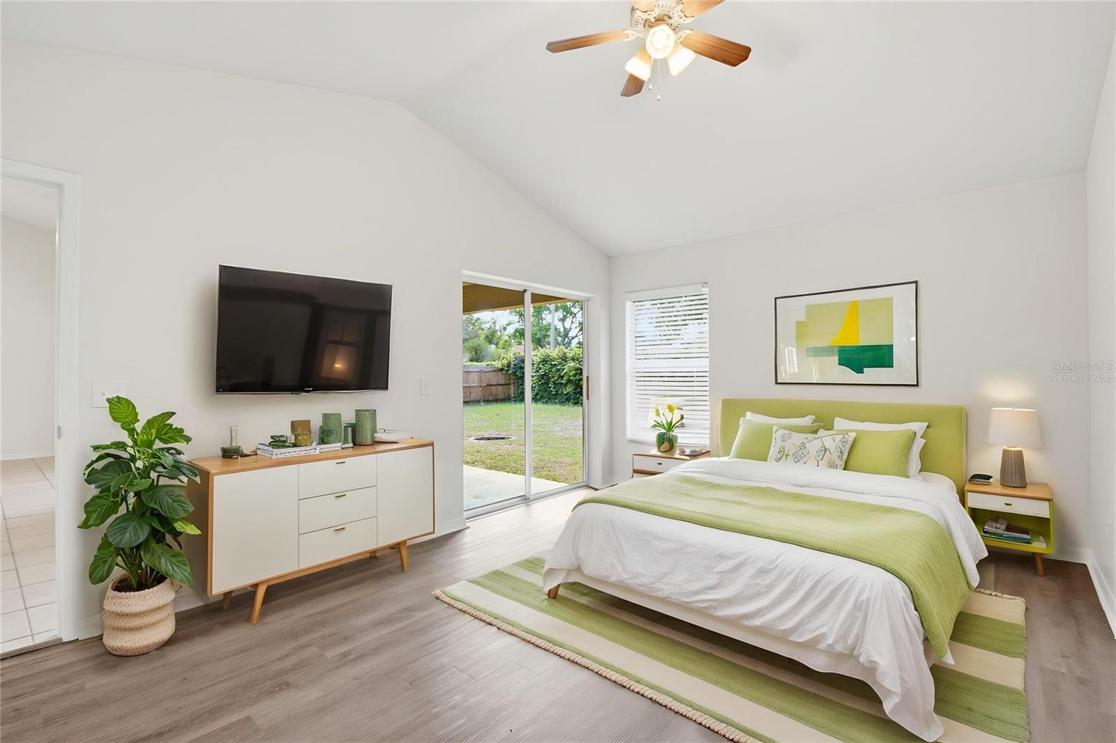 RIVERGLEN UNIT 4 PH 1 - Residential