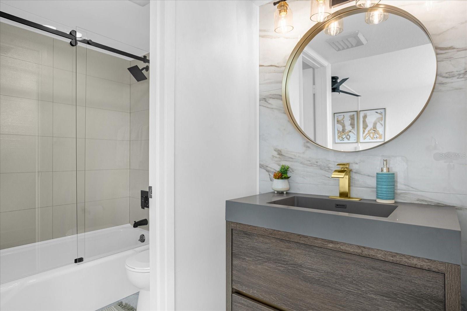 OCEAN SEVEN CONDO - Residential