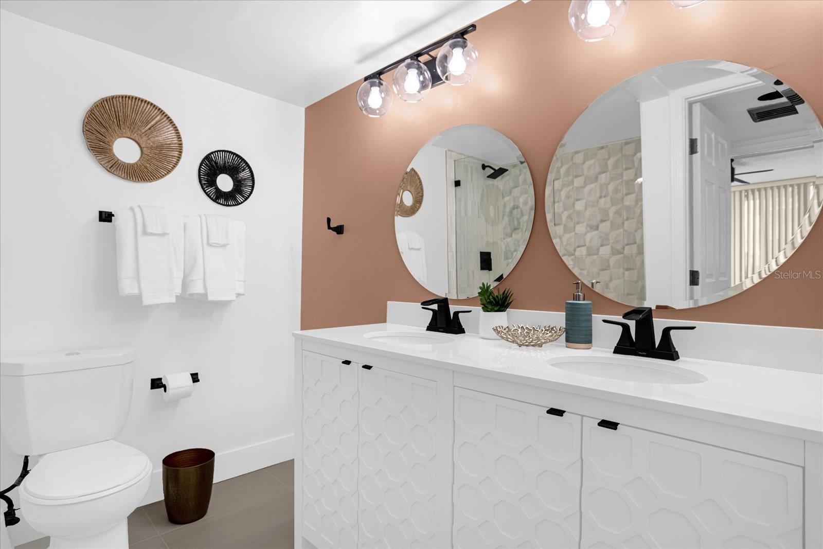 OCEAN SEVEN CONDO - Residential