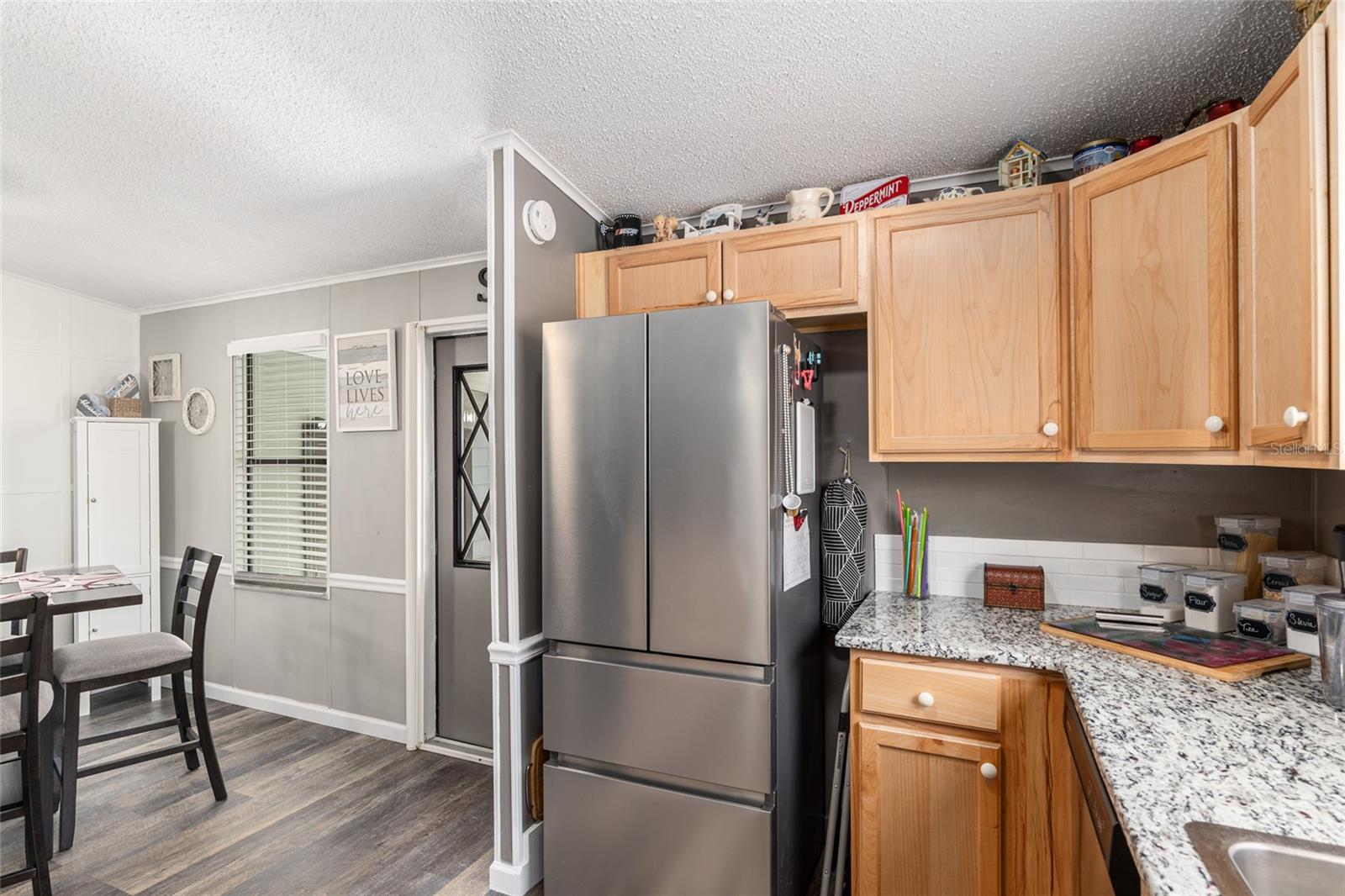 LADY LAKE ORANGE BLOSSOM GARDENS UNIT 09 - Residential