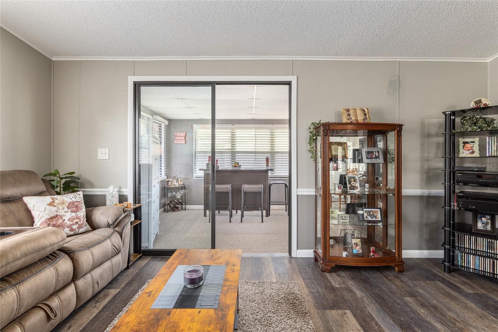 LADY LAKE ORANGE BLOSSOM GARDENS UNIT 09 - Residential