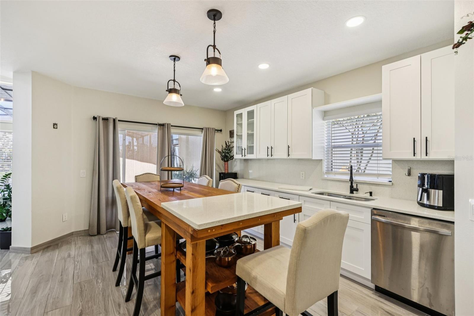 STONEYBROOK - Residential