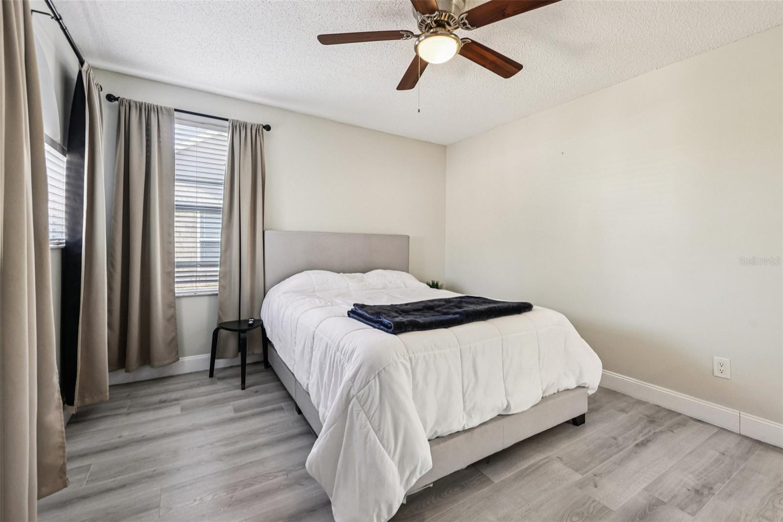 STONEYBROOK - Residential