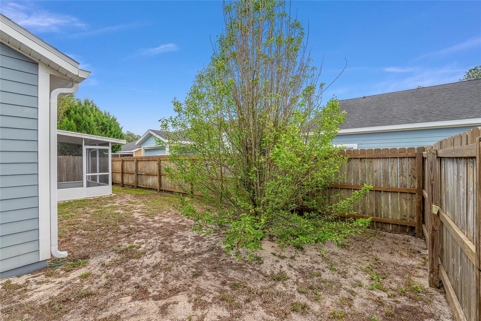 BUCK BAY REP - Residential