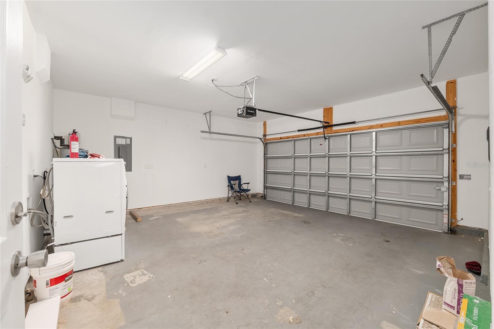 BUCK BAY REP - Residential