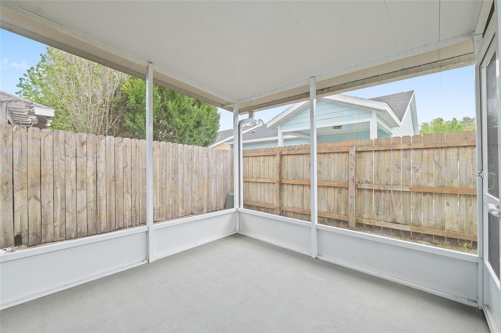 BUCK BAY REP - Residential