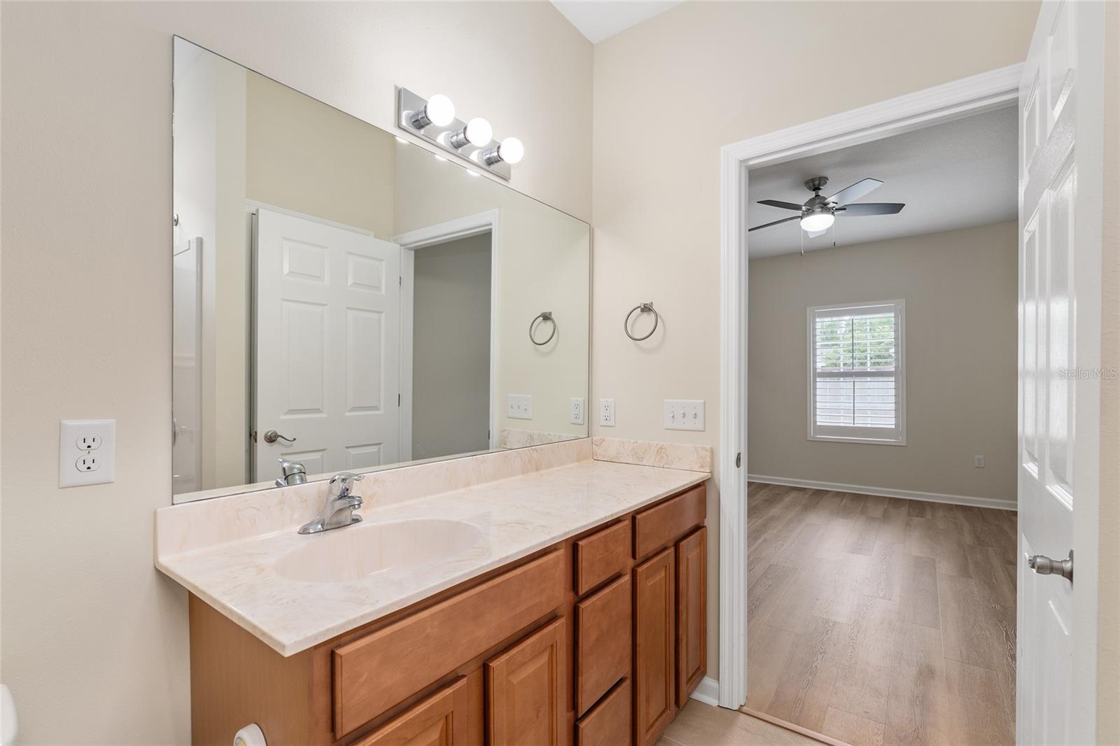 BUCK BAY REP - Residential