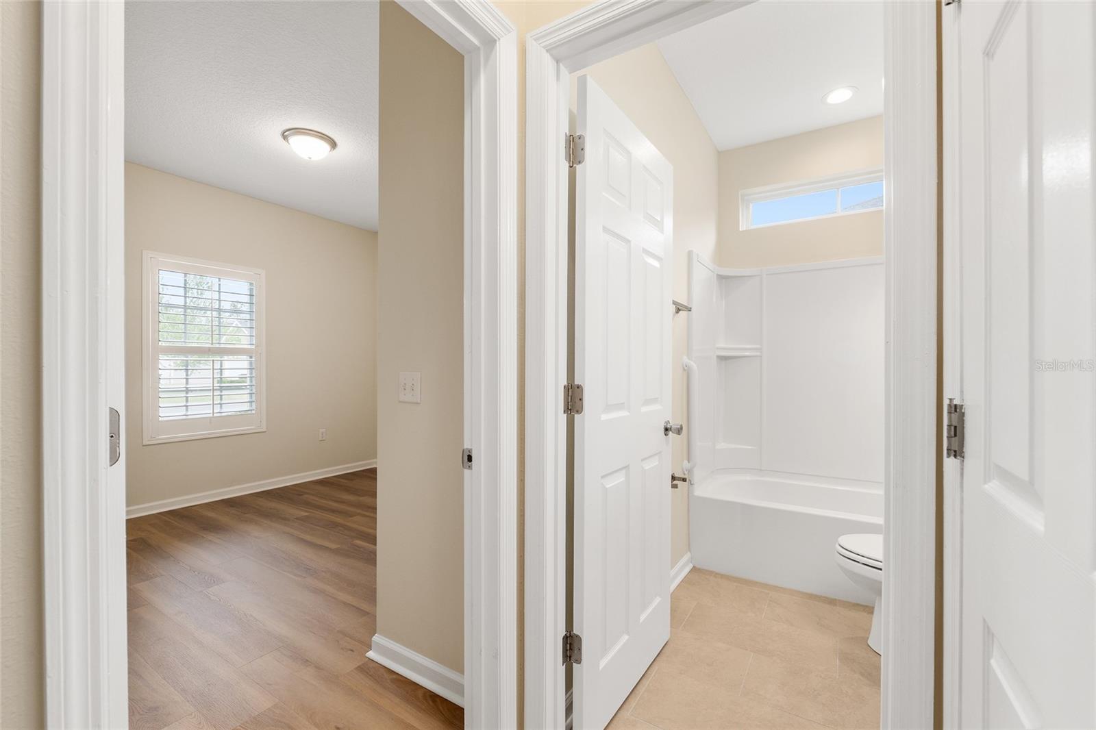 BUCK BAY REP - Residential