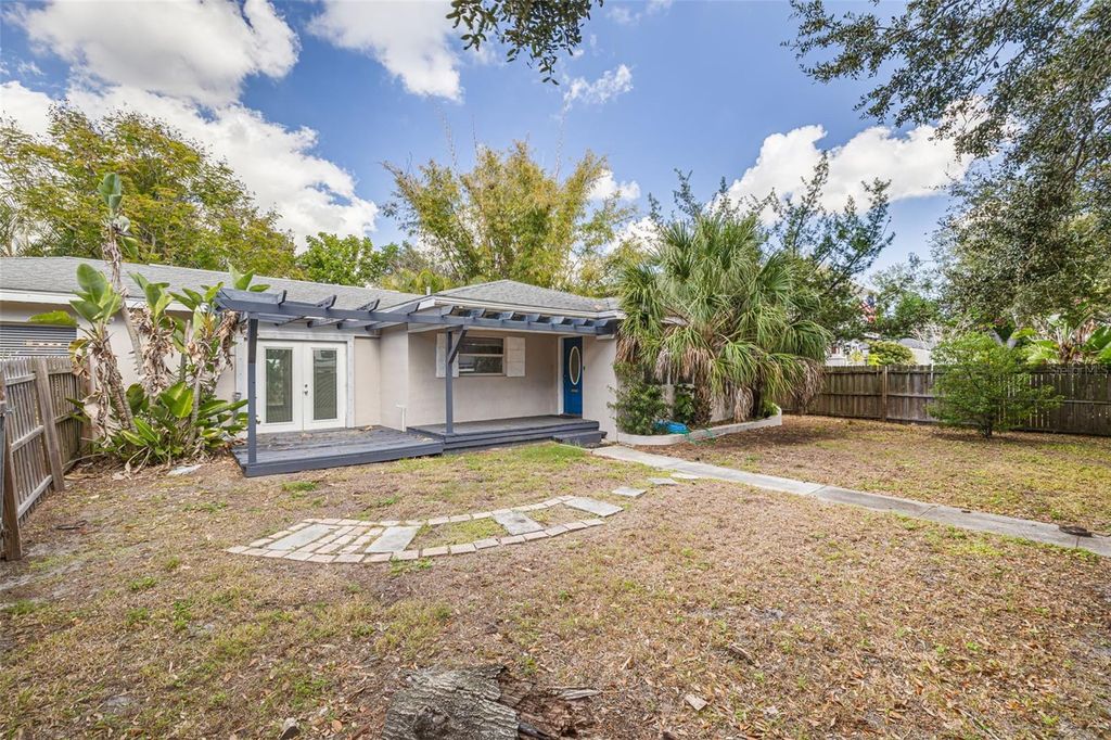 Photo of 5655 1st Avenue N, St Petersburg, FL 33710 (MLS # TB8468931)