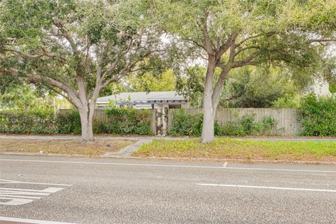 Photo of 5655 1st Avenue N, St Petersburg, FL 33710 (MLS # TB8468931)