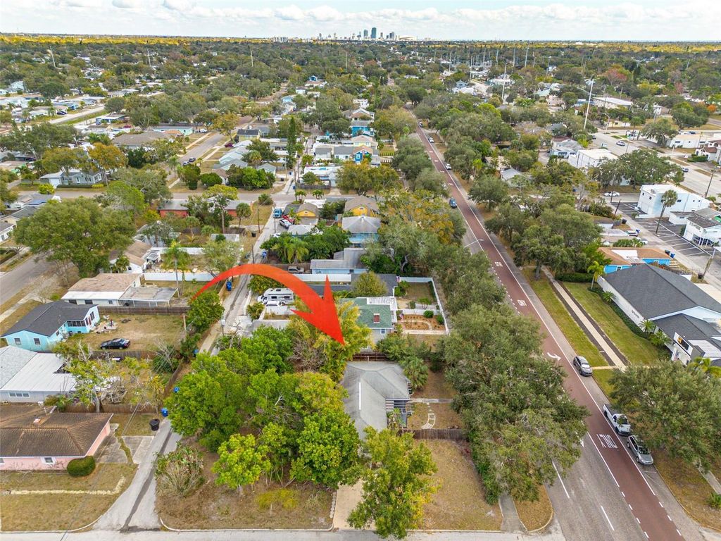 Photo of 5655 1st Avenue N, St Petersburg, FL 33710 (MLS # TB8468931)