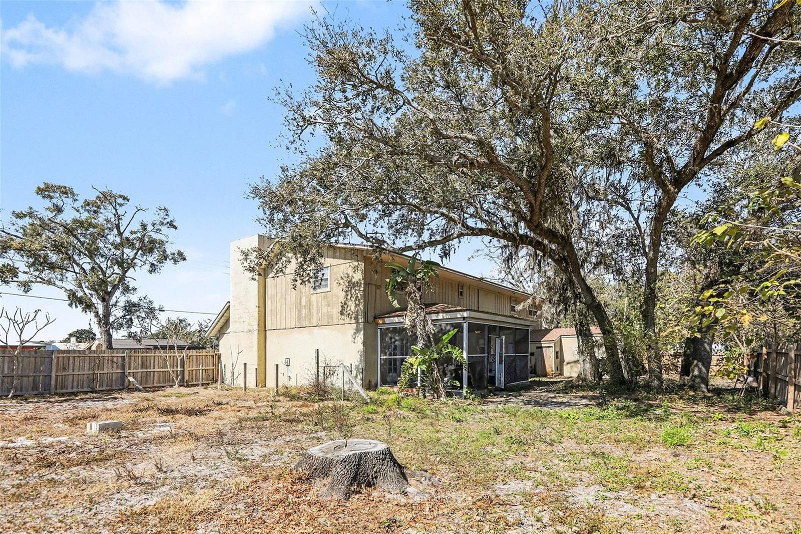 CENTER PARK - Residential