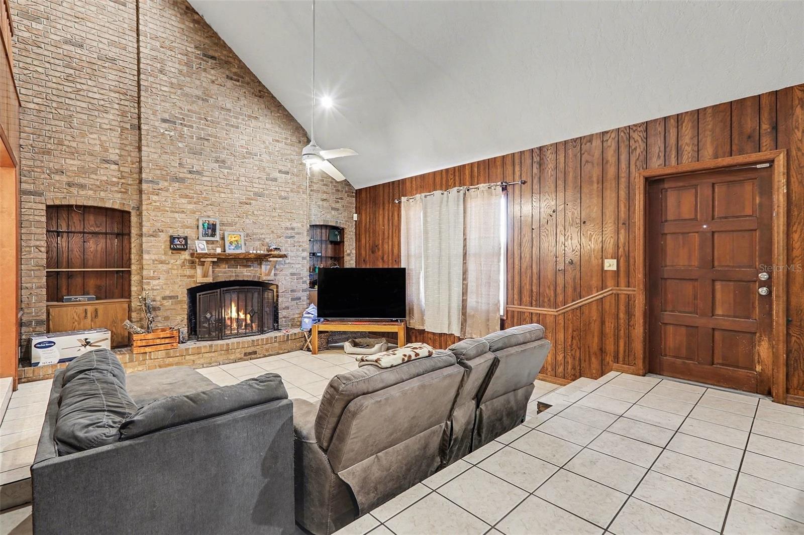 CENTER PARK - Residential