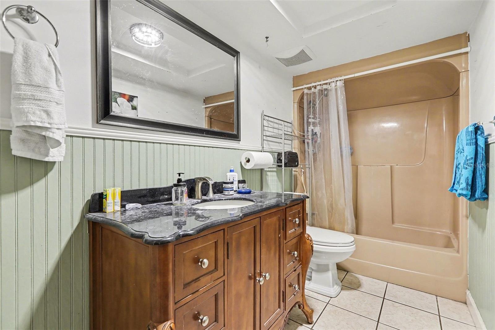 CENTER PARK - Residential