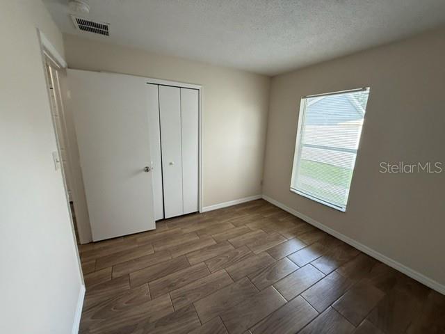 HARBOR TOWN - Residential Lease