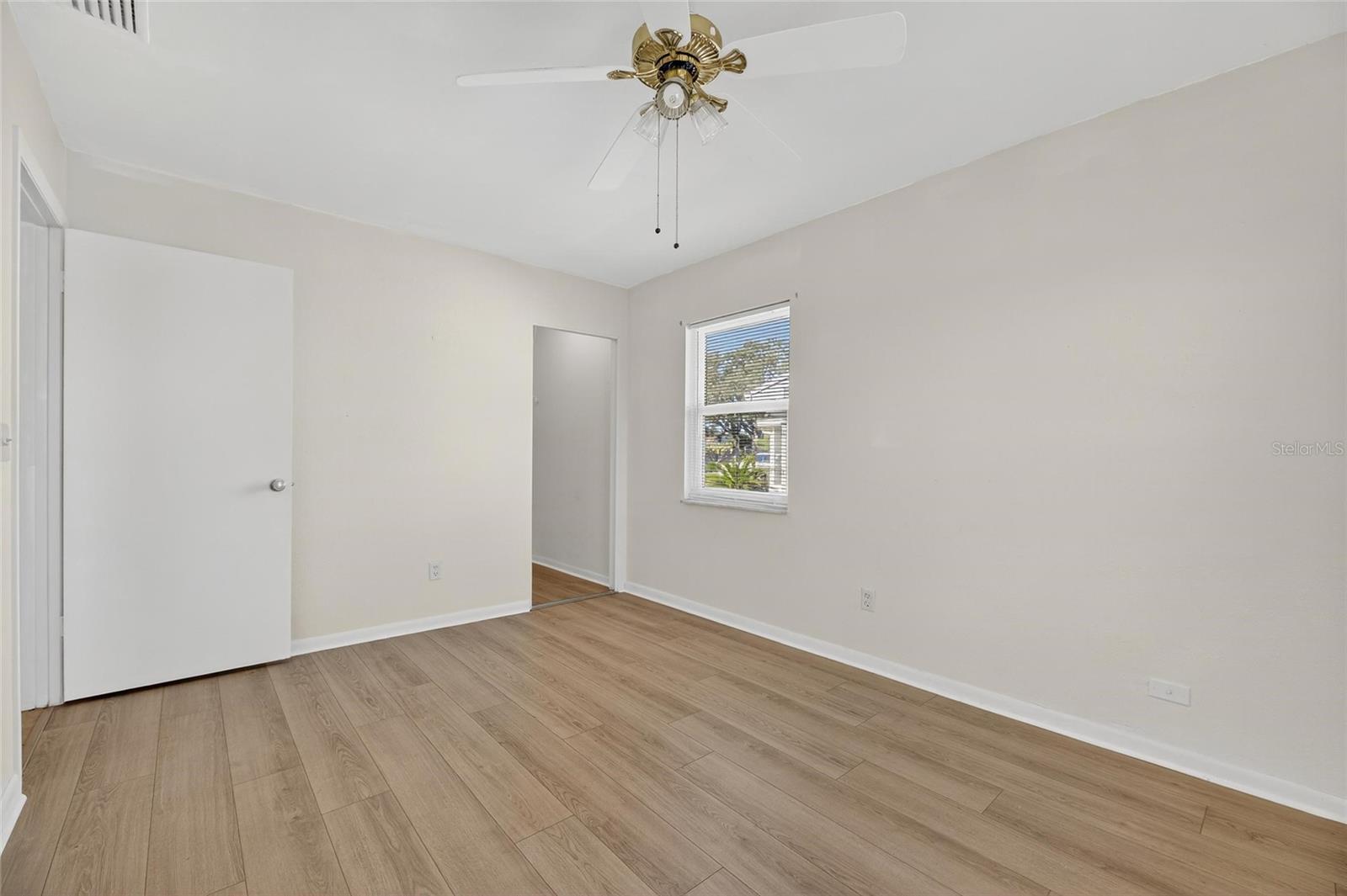 DEL WEBBS SUN CITY FLORIDA UN - Residential