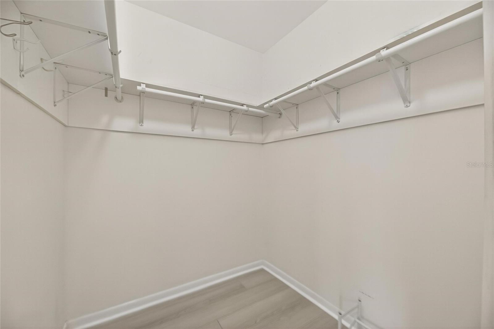 DEL WEBBS SUN CITY FLORIDA UN - Residential