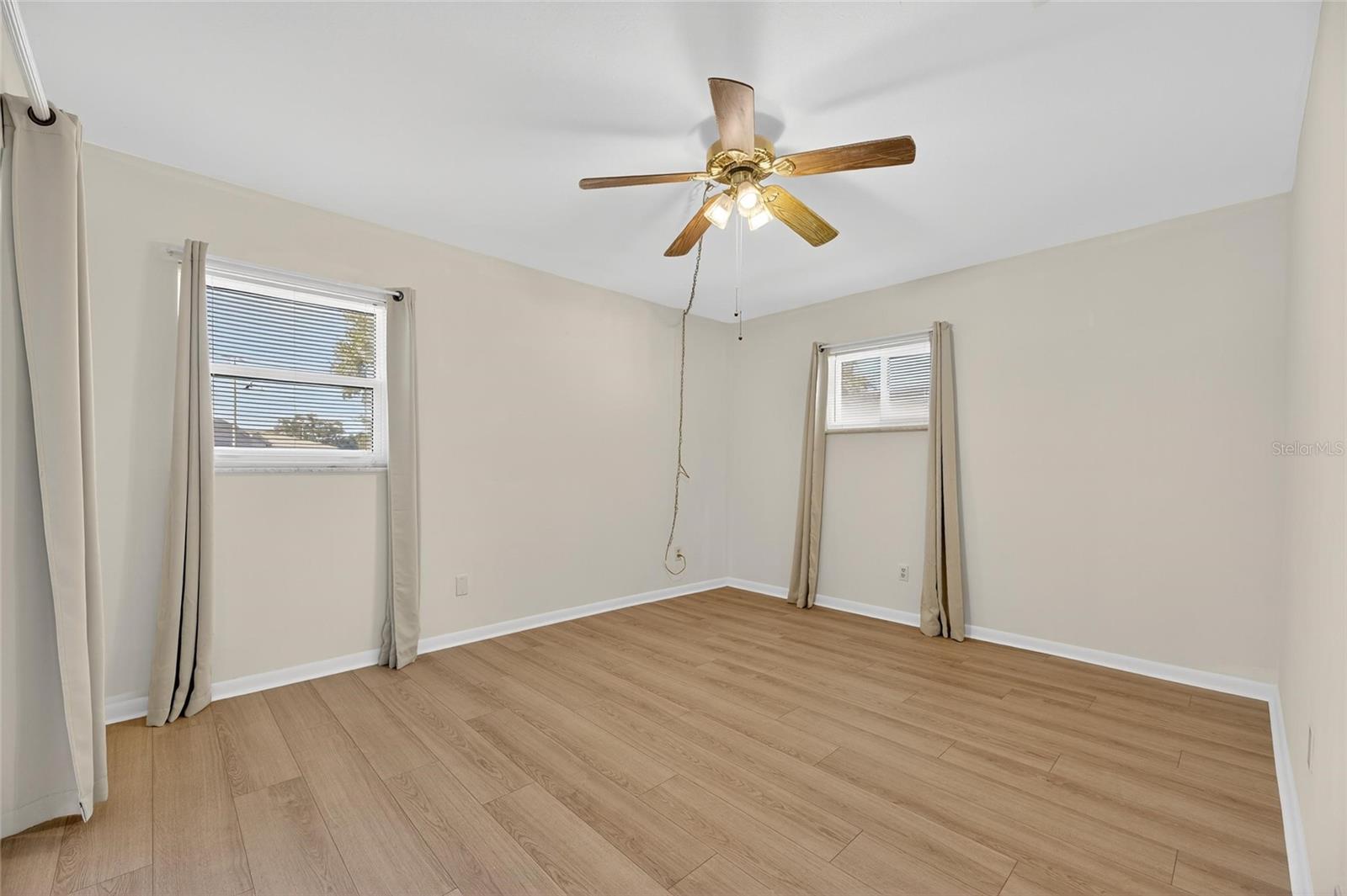 DEL WEBBS SUN CITY FLORIDA UN - Residential