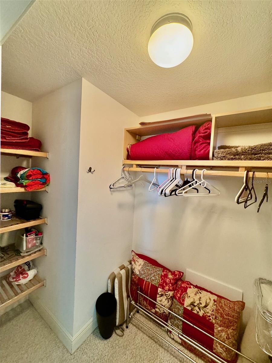 ALINARI - Residential Lease