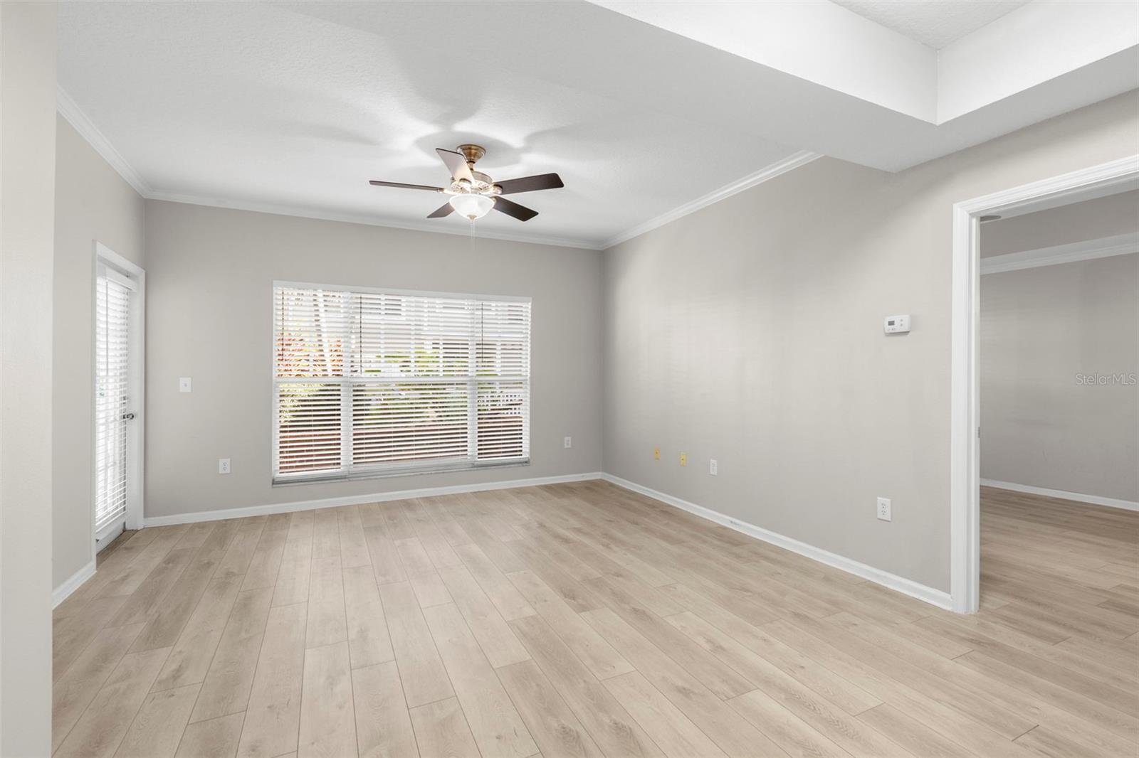 HYDE PARK WALK A CONDO - Residential