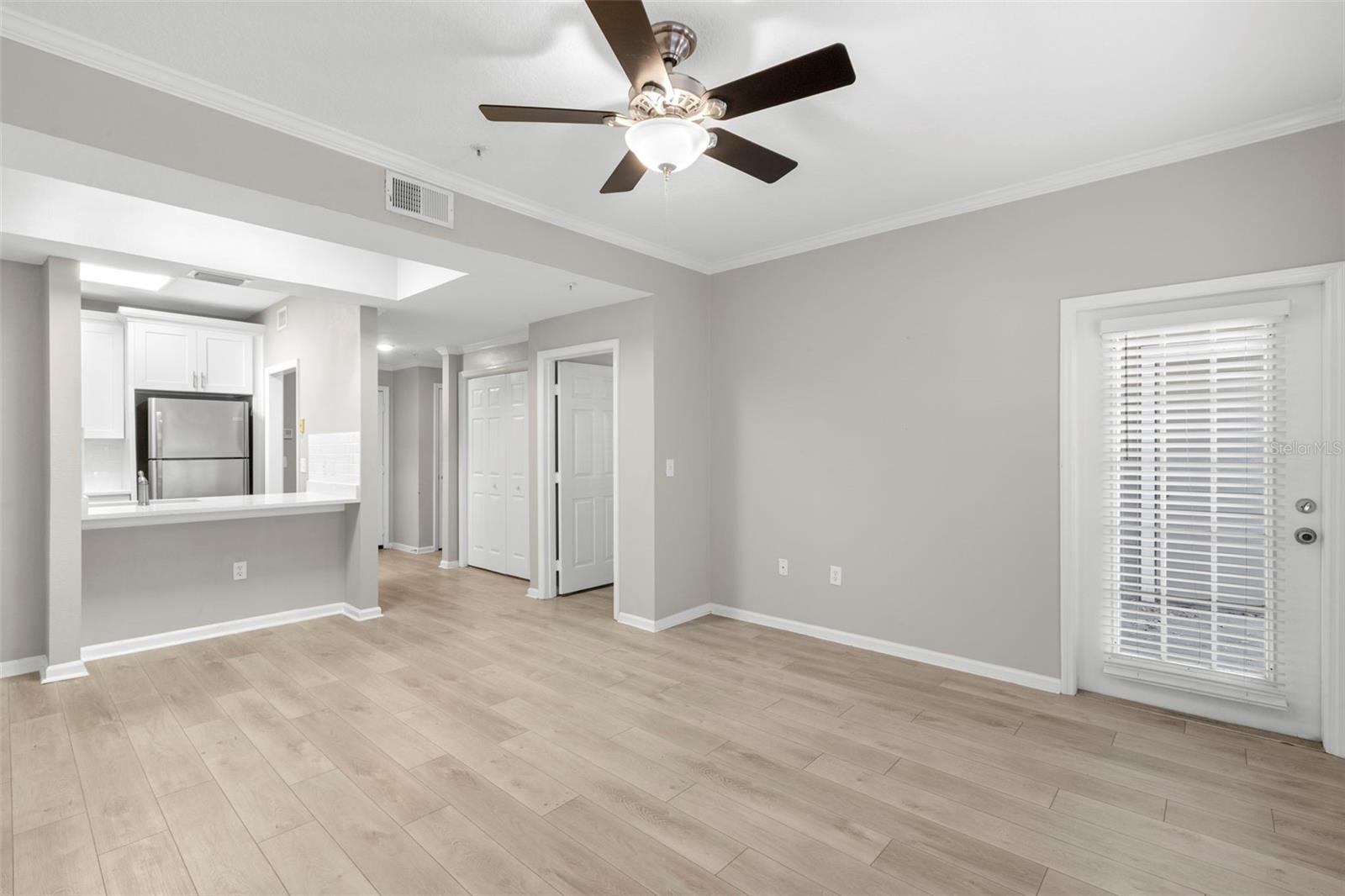 HYDE PARK WALK A CONDO - Residential