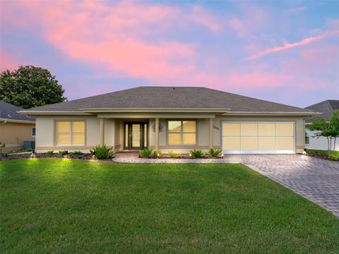 Photo of 11086 SE 175th Place, Summerfield, FL 34491 (MLS # G5112432)