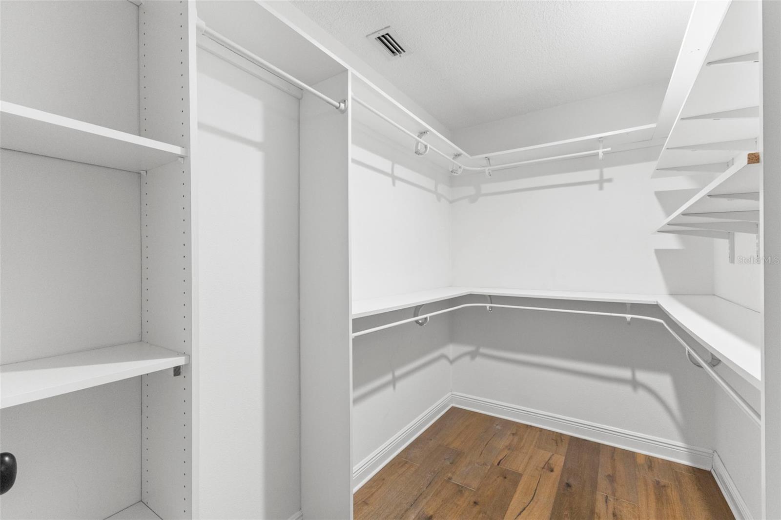 GOLF VIEW ESTATES - Residential