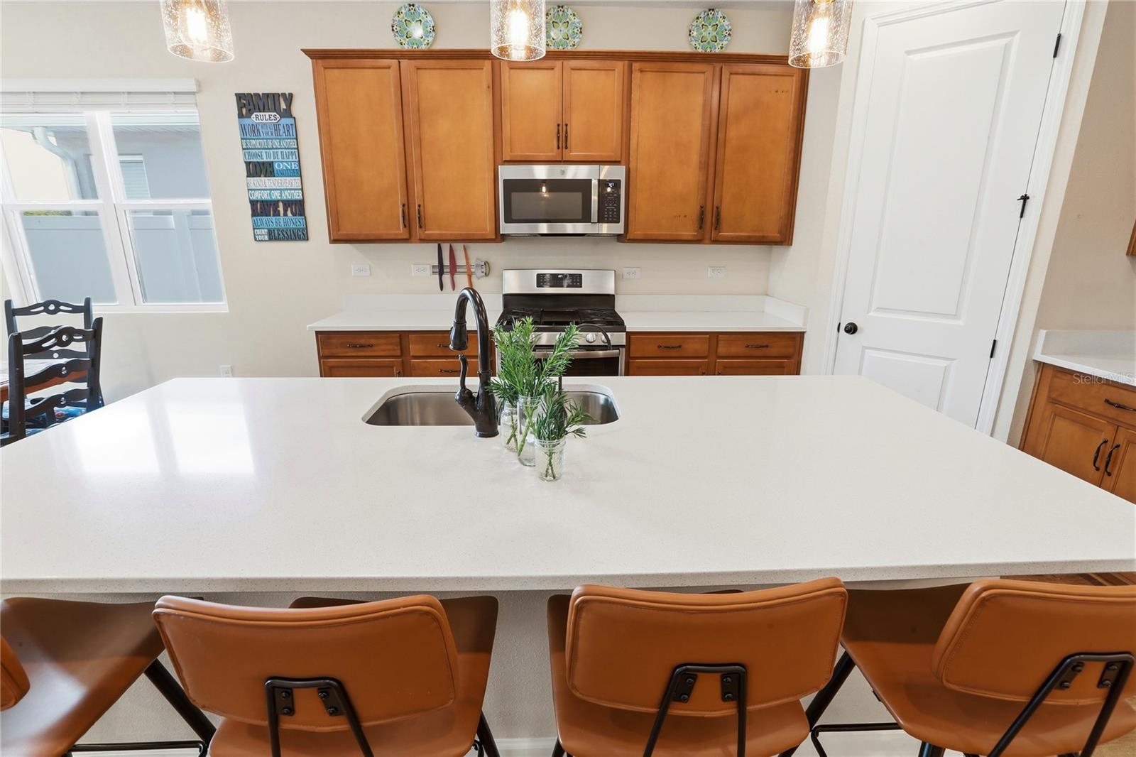 SPRING CREEK - Residential