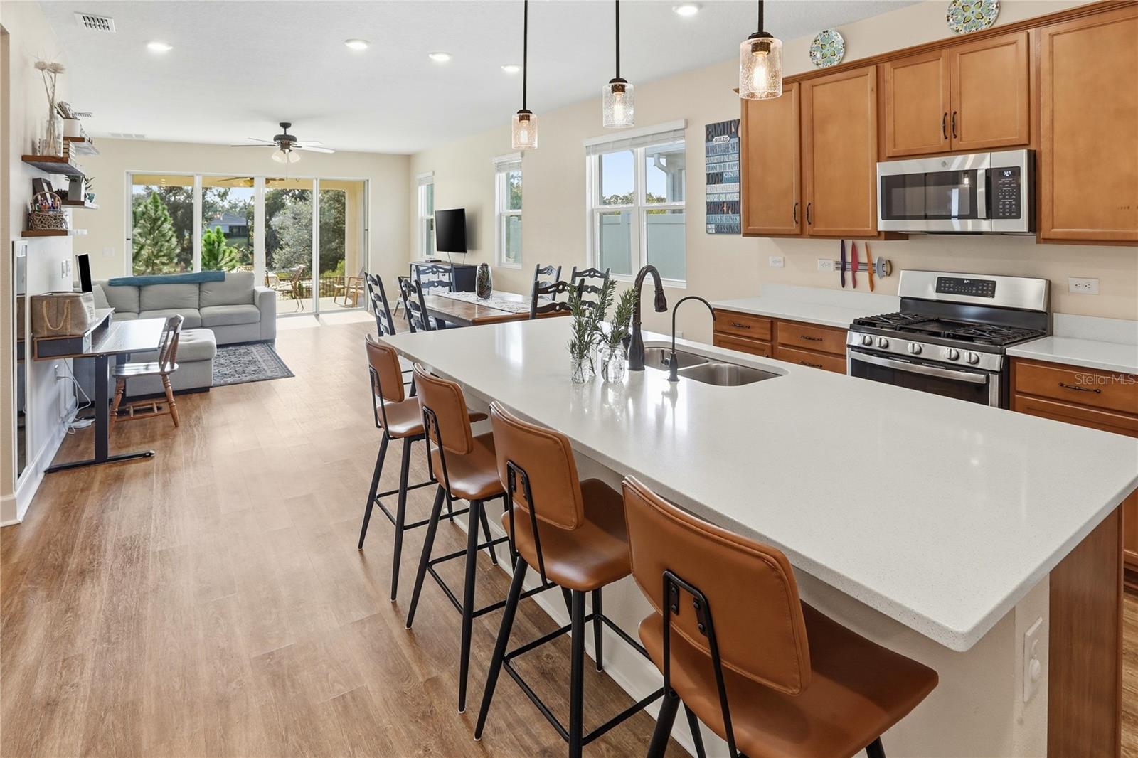 SPRING CREEK - Residential