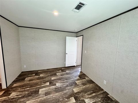 Tiny photo for 1115 NW 12th Lane, Lake Panasoffkee, FL 33538 (MLS # G5112251)