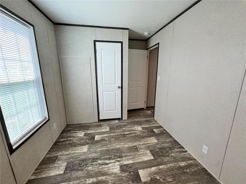 Tiny photo for 1115 NW 12th Lane, Lake Panasoffkee, FL 33538 (MLS # G5112251)