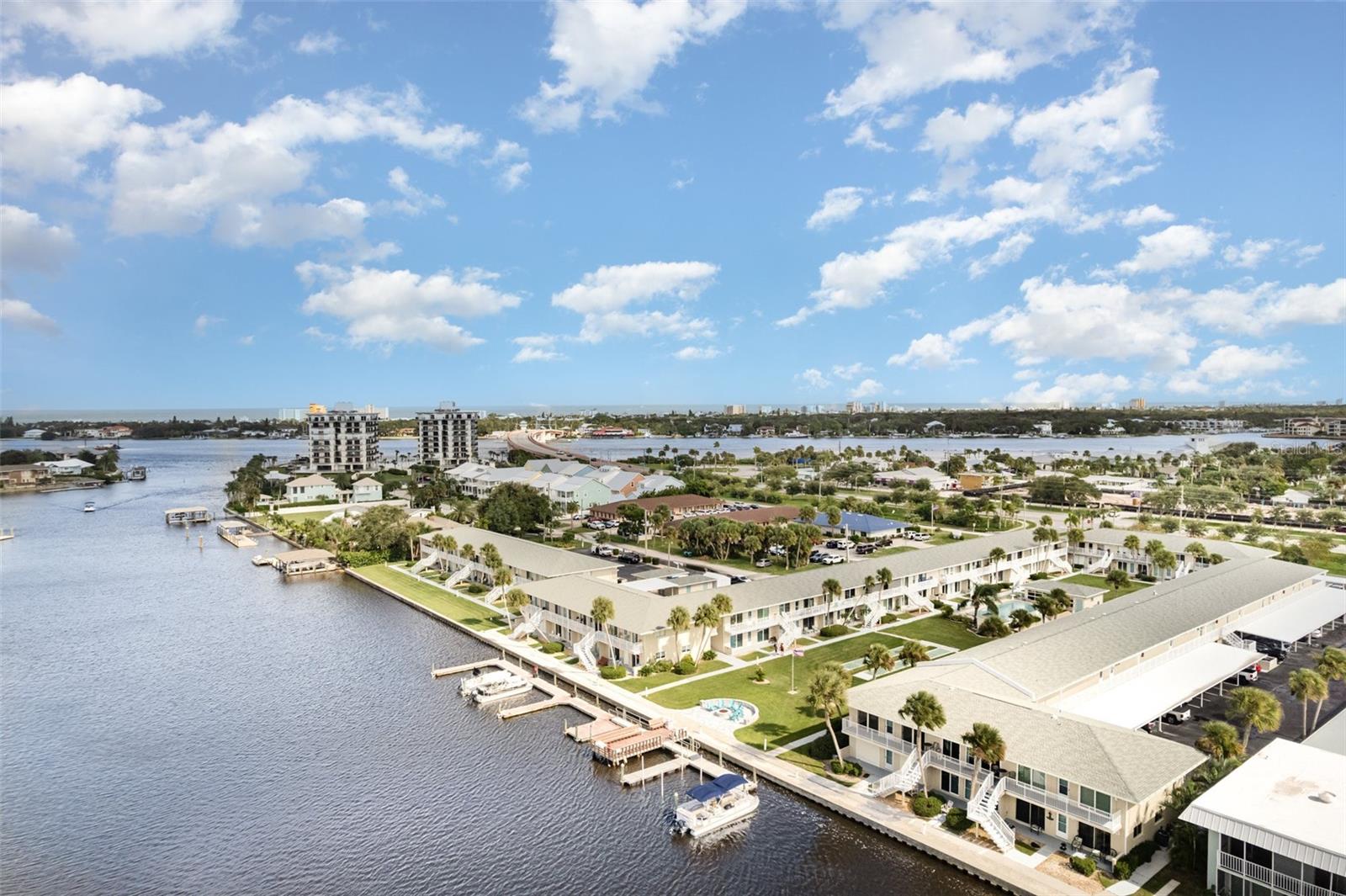 VENETIAN - Residential