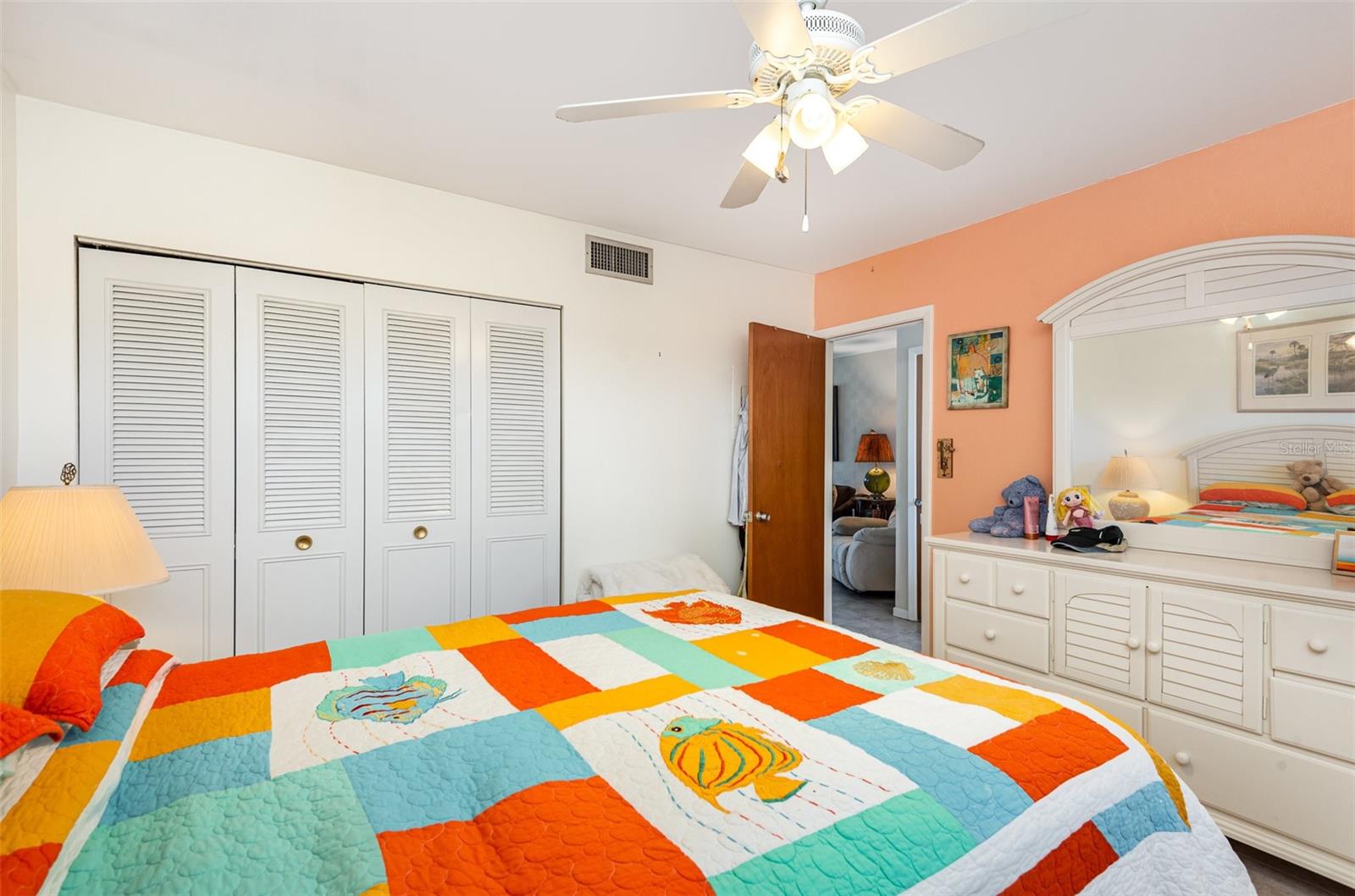 VENETIAN - Residential